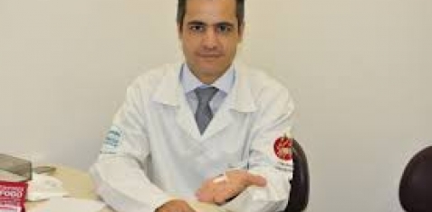 Filha de médico inspira criação de dispositivo para auxiliar futuras mamães